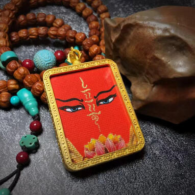 Hand-painted Thangka - 100% Mineral Pigments & 24K Gold BuuuBee Art - Authentic Himalayan Thangka by Master Lin - Hand-painted with 24K Gold and Gemstones.