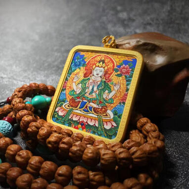 BuuuBee Art - Authentic Himalayan Thangka by Master Lin - Hand-painted with 24K Gold and Gemstones.